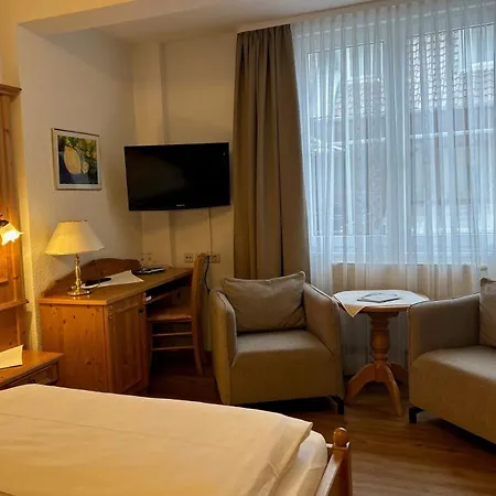 Seehotel Schaepfle 호텔 3*