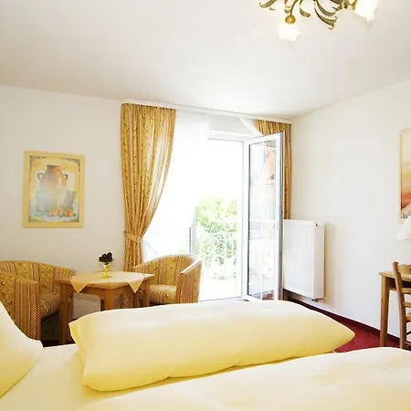 Seehotel Schaepfle אוברלינגן