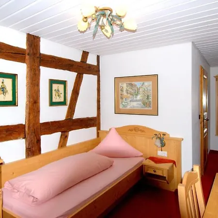 מלון Seehotel Schaepfle
