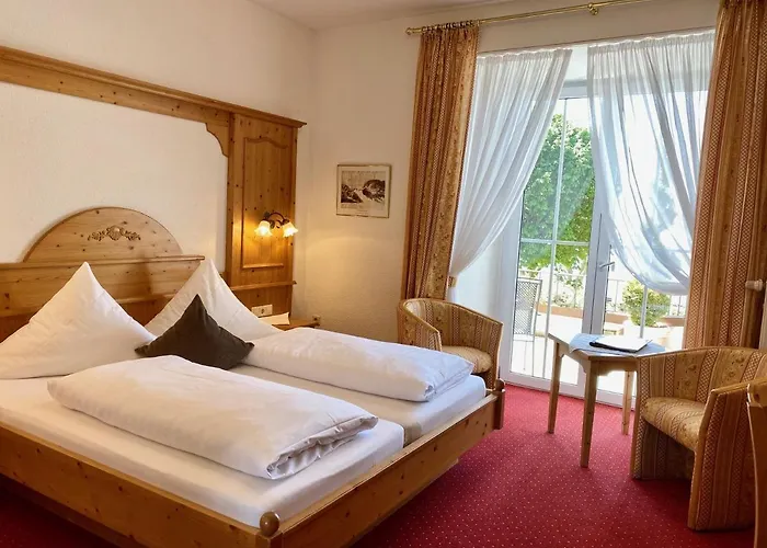 Ξενοδοχείο Seehotel Schaepfle 3*